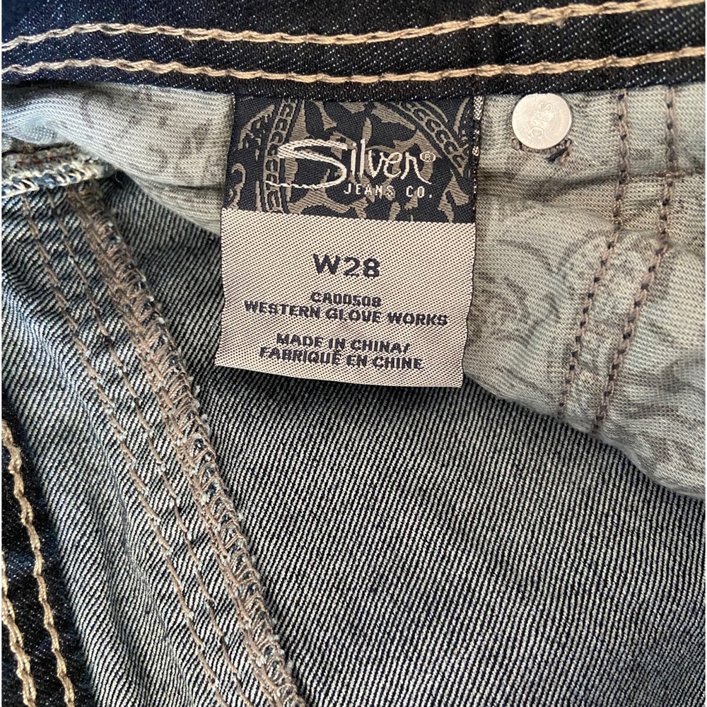 Silver Suki Capris - Picture 4 of 4